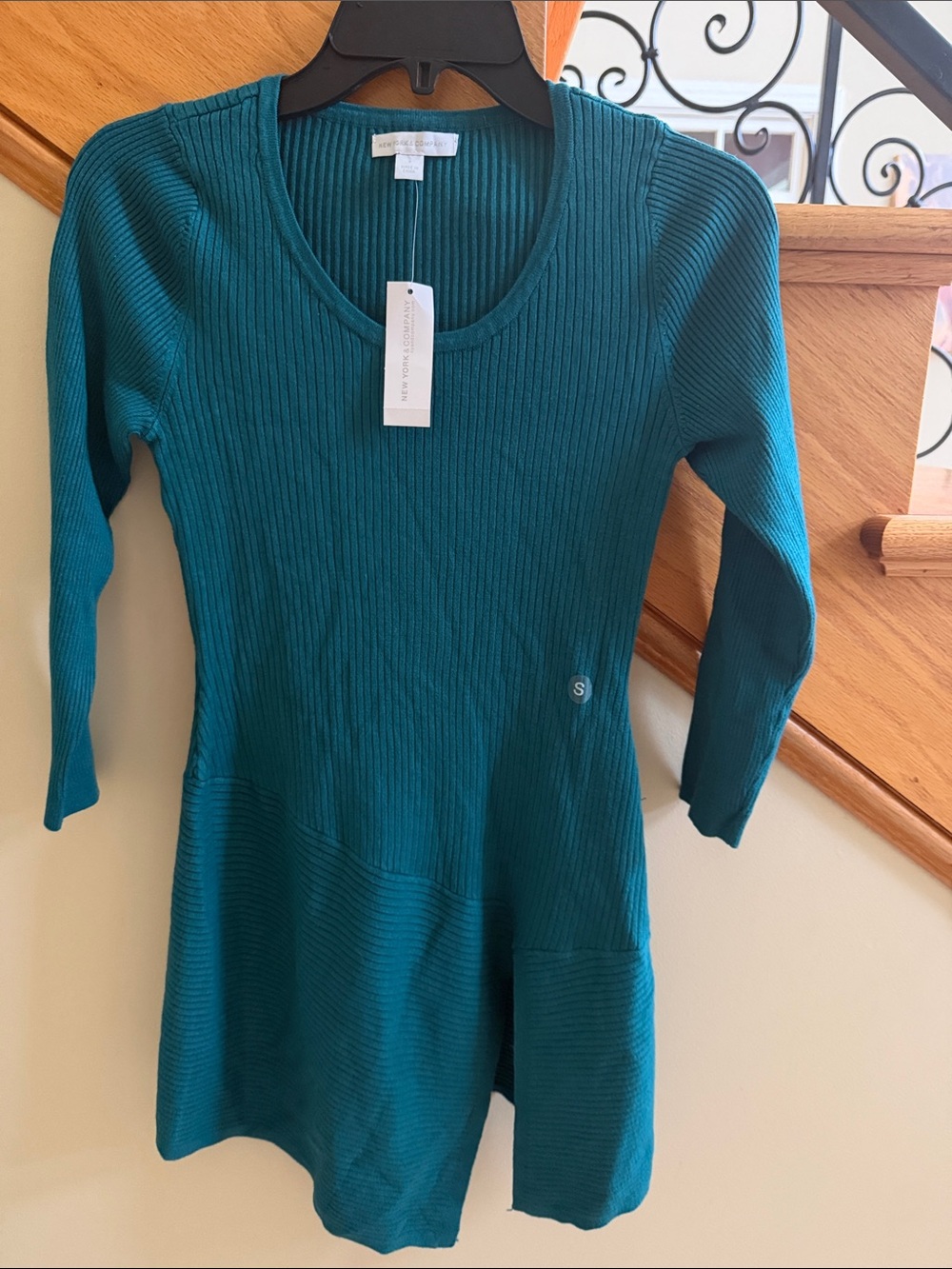 NY&C Women’s Teal Ribbed Scoop Neck Knit Top Size Small New With Tag